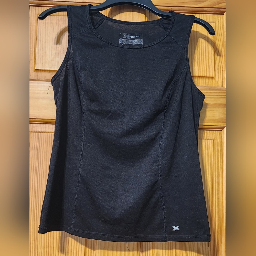 Xersion Brand Women's Black Tank Top Size Medium